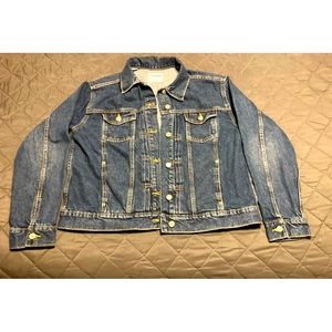 Women’s denim jacket